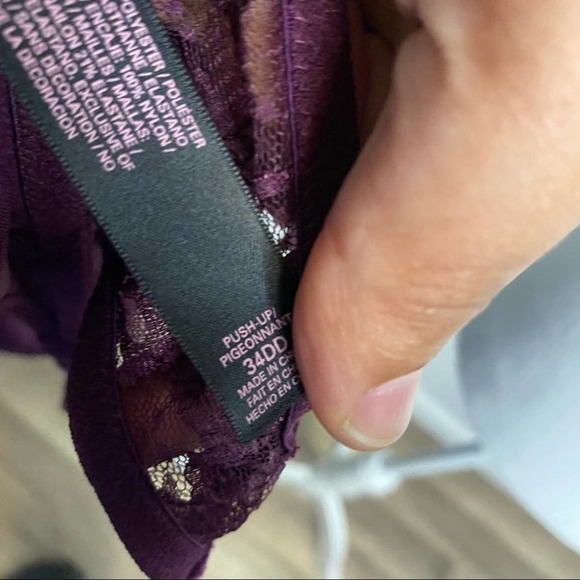Victoria's Secret Women Push-Up Bra Burgundy Lace Double Strap Size 34DD - Picture 14 of 16
